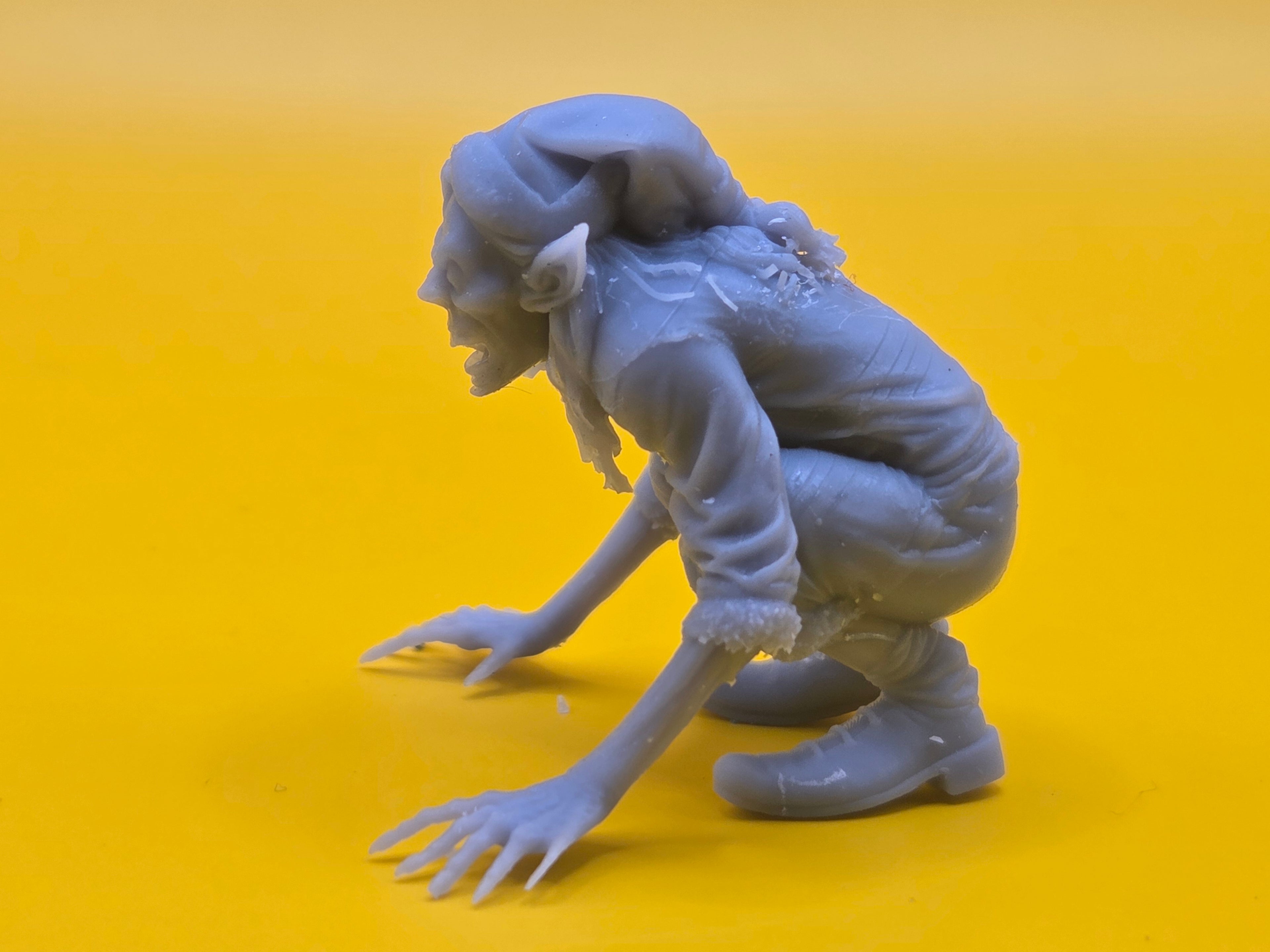 Frostbite Faye - Undead - 32mm - Resin - Unpainted