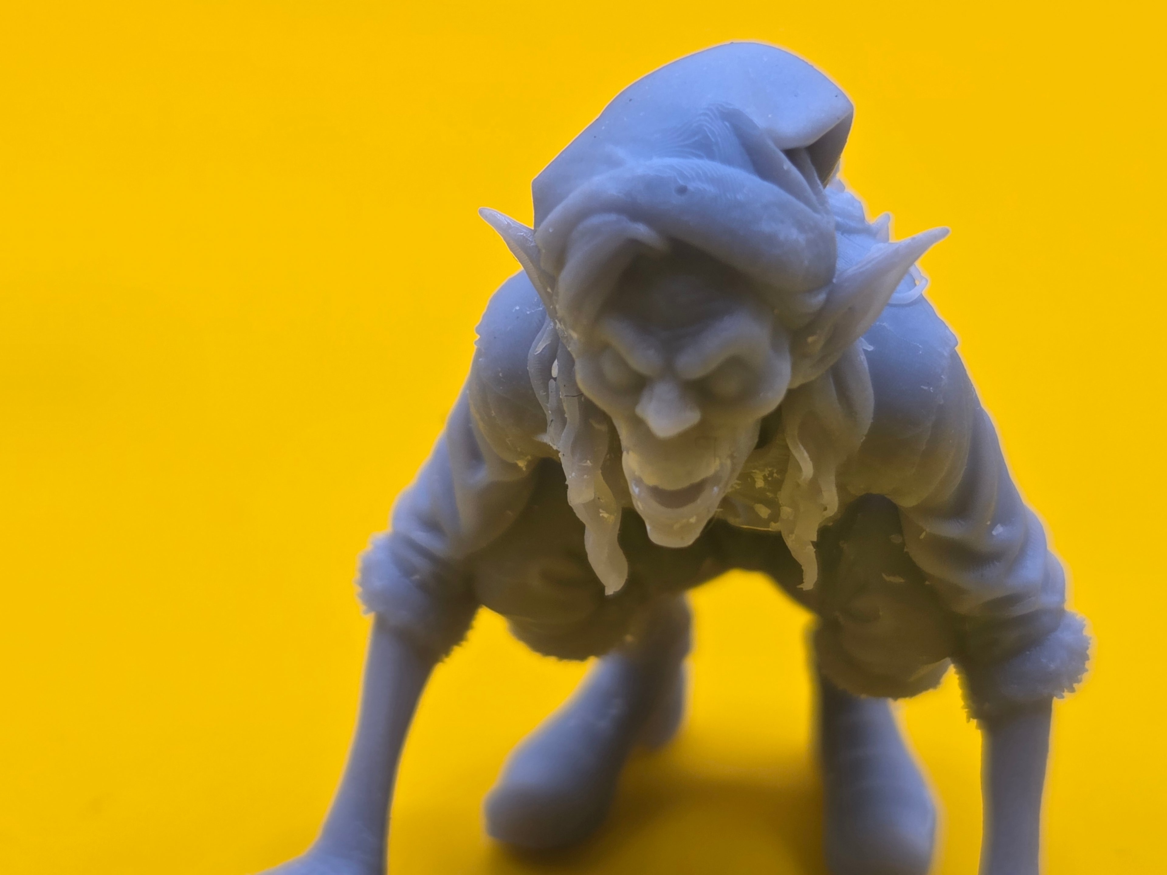 Frostbite Faye - Undead - 32mm - Resin - Unpainted