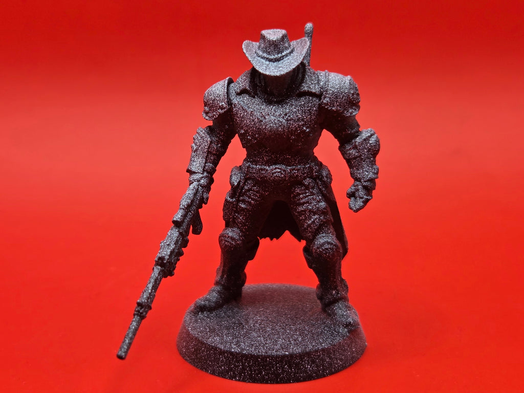 N1C, Hero of the Wastes - Waforged - 32mm - Resin - Unpainted
