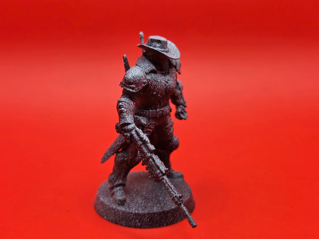 N1C, Hero of the Wastes - Waforged - 32mm - Resin - Unpainted
