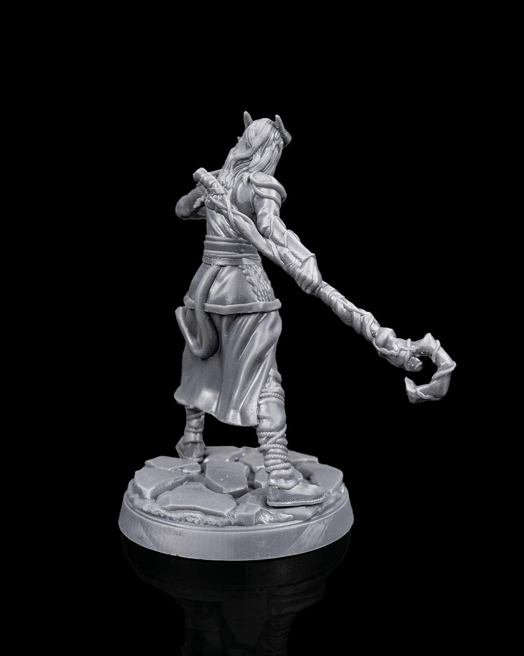 Lydia Ashengrove - Hero - 32mm - Resin - Unpainted