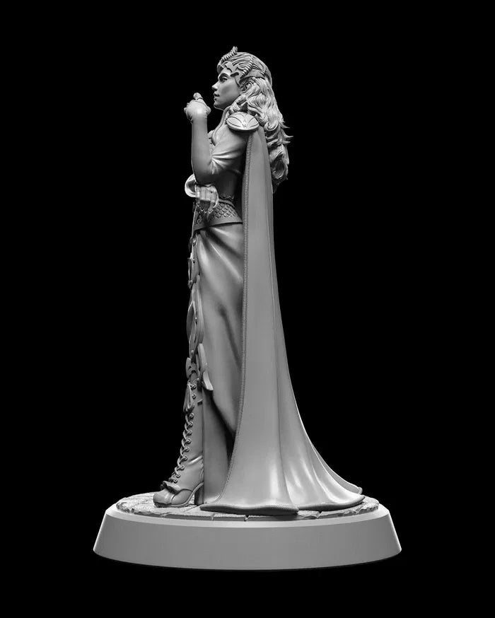 Lady Enya - Vampire Queen - 32mm - Unpainted