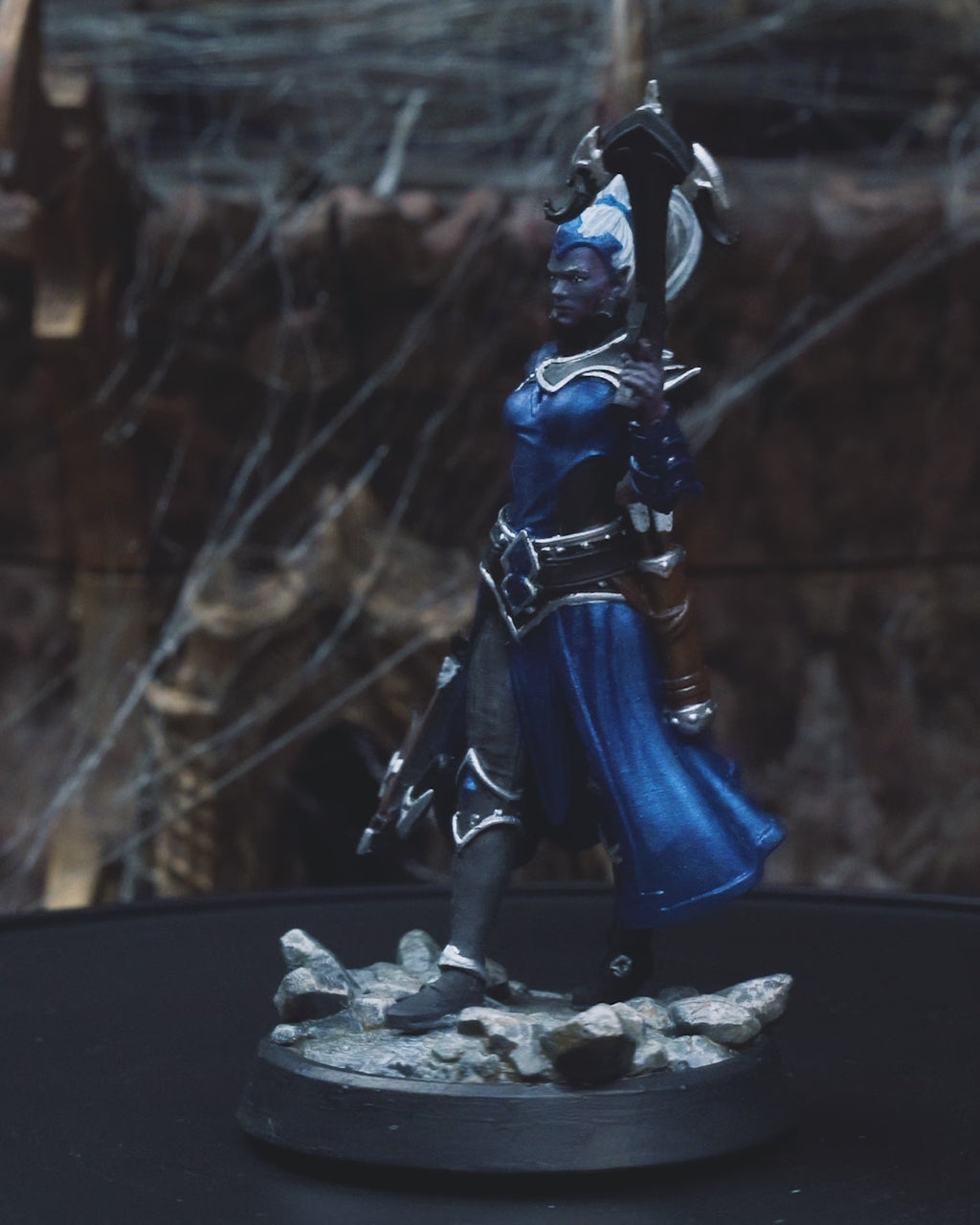 Livia - Dark Elf Hunter - Drow - 32mm - Resin - Unpainted